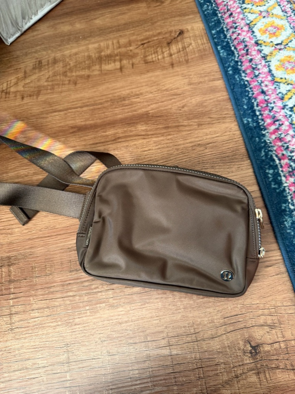 lululemon everywhere belt bag large 2L walnut crunch 🐻